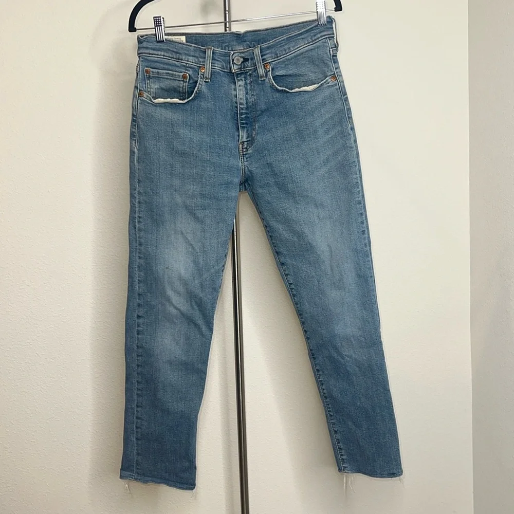 Levi’s 502 Jeans